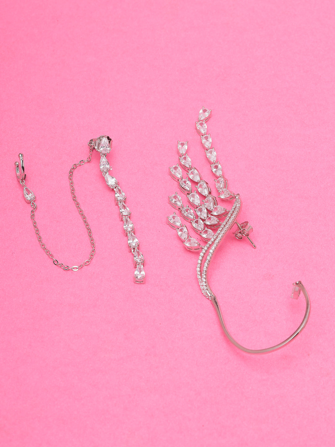 SILVER LUSTROUS SWIRL EARRING