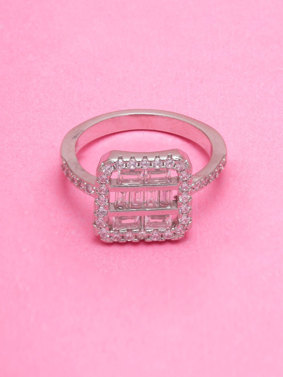 SILVER SQUARE SERENADE RING