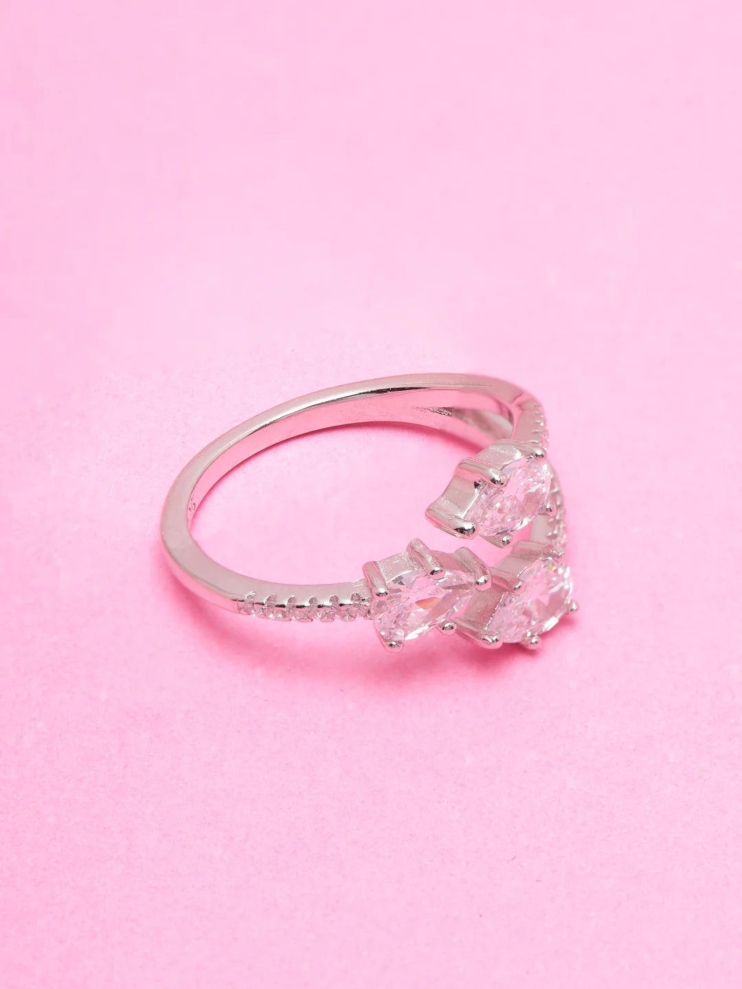 buy-gleaming-diamond-ring