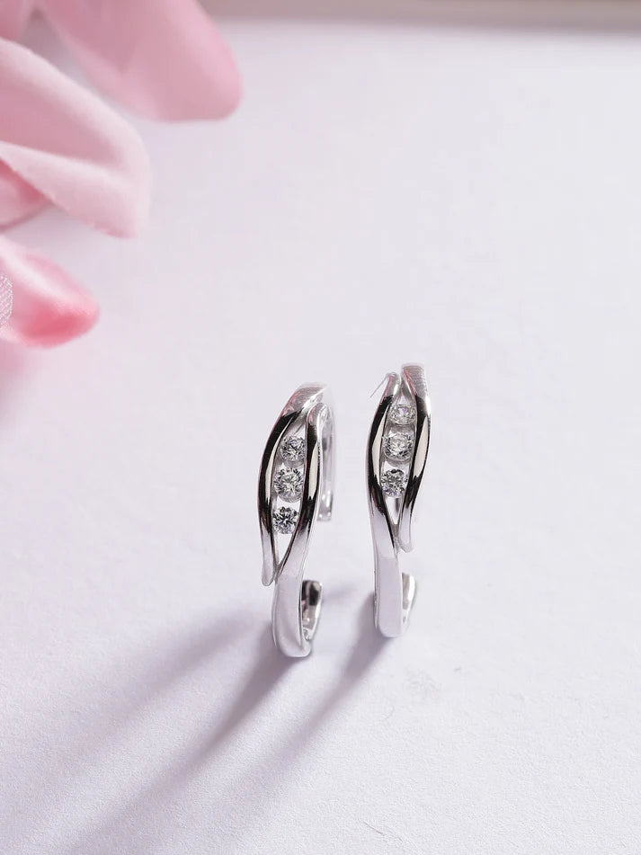 silver-cz-trine-shine-toe-ring