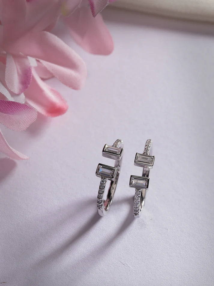 silver-cz-twin-flair-toe-ring