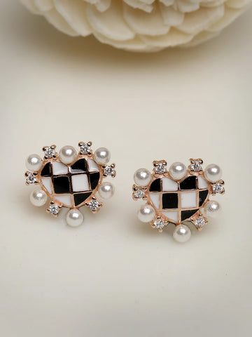 black-and-white-heartfelt-aurora-earring