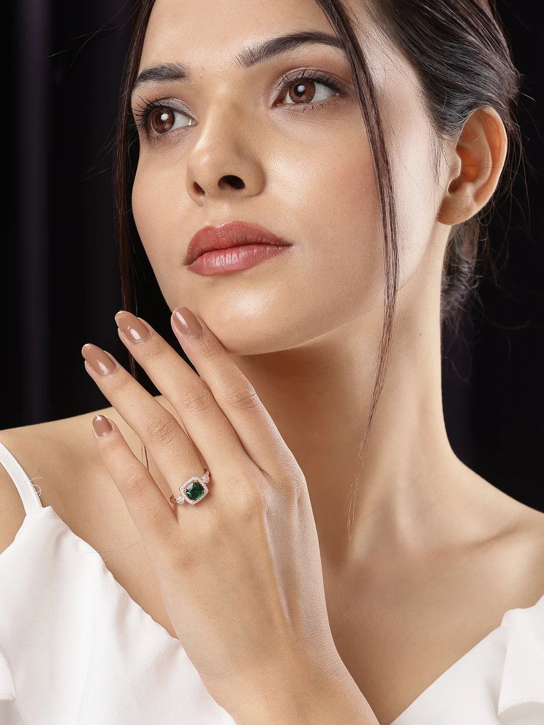 emerald-cascade-ring-ragya