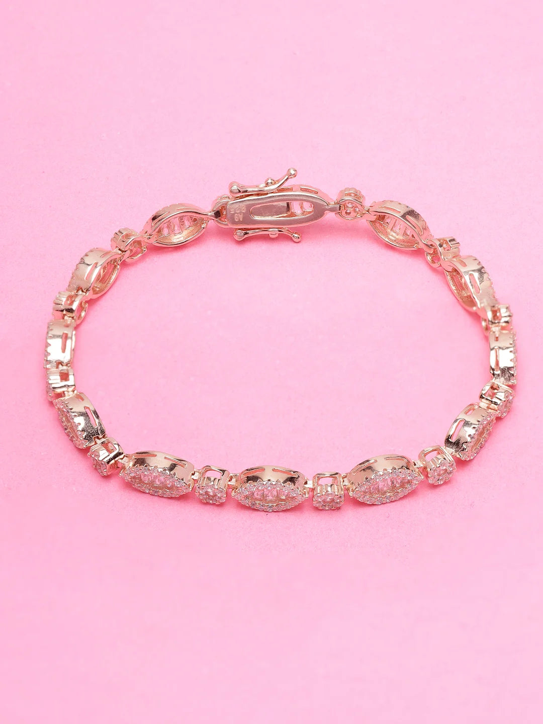 rose-teardrop-braclet-shop