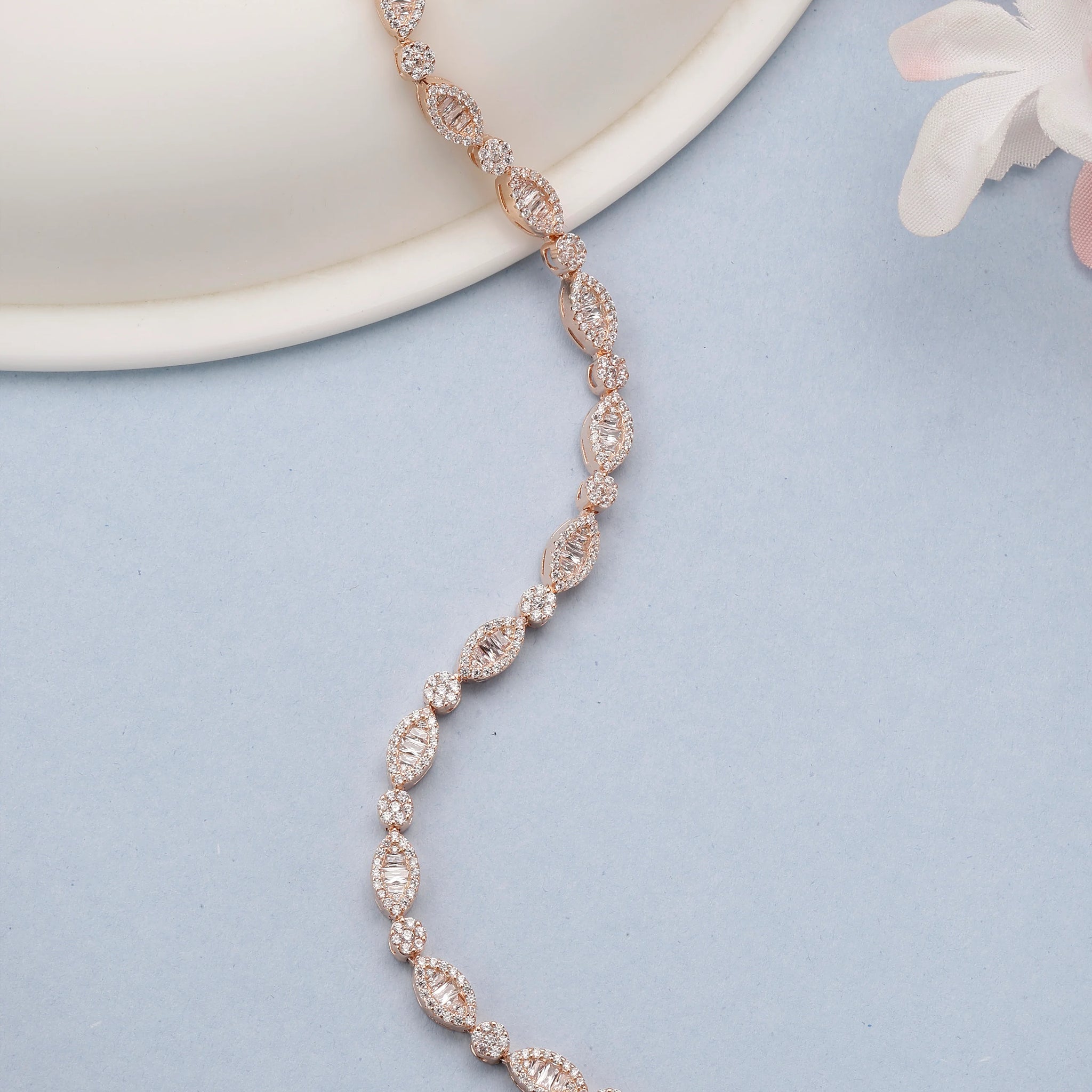 rose-teardrop-braclet.